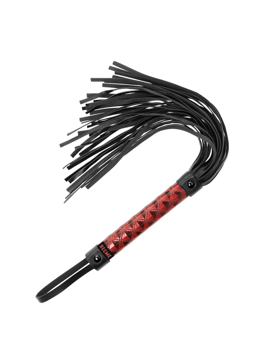 BEGME RED EDITION VEGAN LEATHER FLOGGER